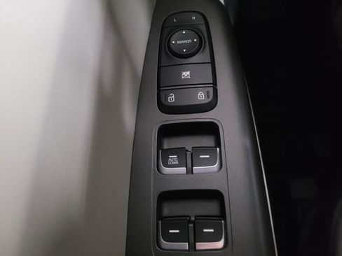 Used 2021 Kia Sportage LX FWD image 27