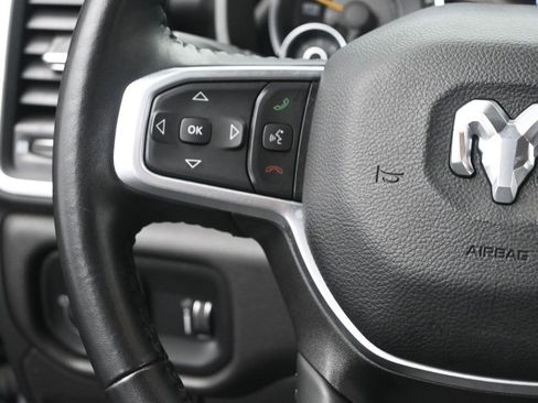 Used 2022 RAM 1500 Big Horn image 30