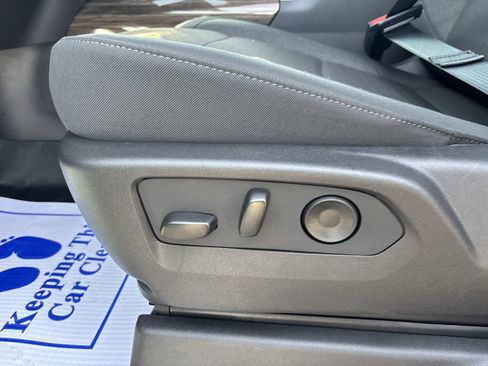 New 2026 Chevrolet Silverado 3500 LT w/ Convenience Package image 15