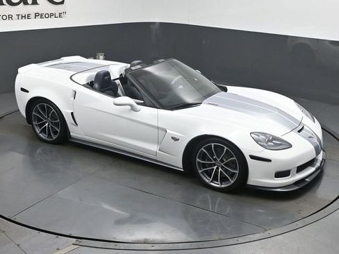Used 2013 Chevrolet Corvette 427 w/ 1SC Preferred Equipment Group RWD image 35