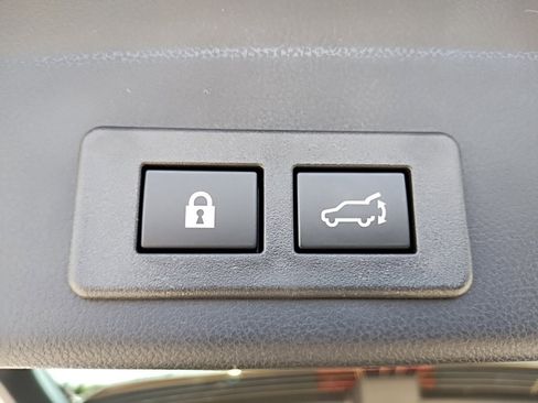 Used 2025 Subaru Ascent Bronze Edition image 60