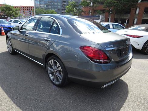 Used 2019 Mercedes-Benz C 300 4MATIC Sedan image 2