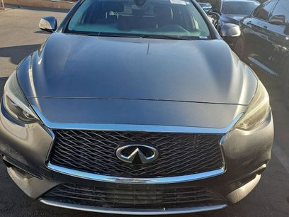 Used 2018 INFINITI QX30 Premium