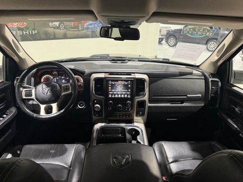 Used 2016 RAM 1500 Laramie w/ Convenience Group image 24