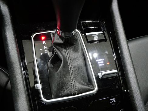 New 2026 Jeep Compass Latitude image 23