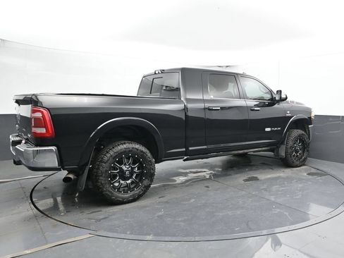 Used 2022 RAM 3500 Limited AWD/4WD image 3