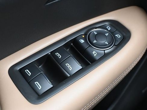 Used 2020 Cadillac XT6 Premium Luxury image 45