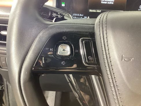 Used 2023 Lincoln Aviator Reserve w/ Equipment Group 201A AWD/4WD image 14
