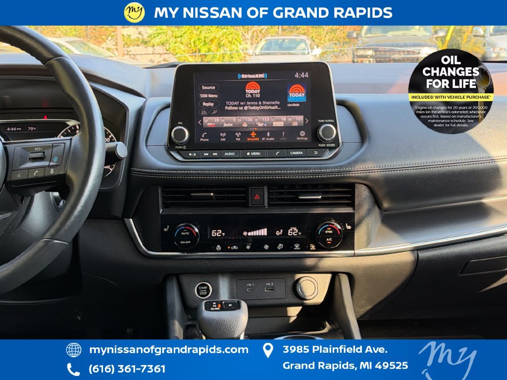 Certified 2023 Nissan Rogue SV w/ SV Premium B Package AWD/4WD image 21