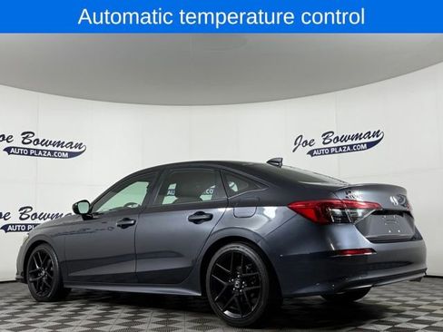 Used 2024 Honda Civic Sport image 8