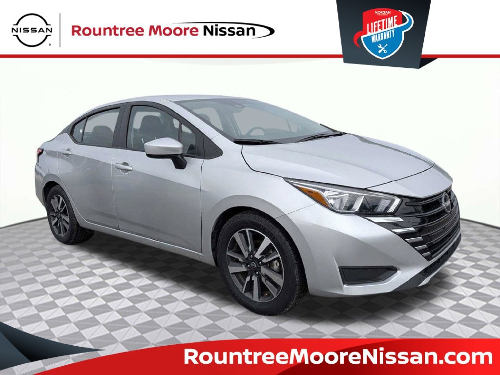 Used 2024 Nissan Versa SV FWD image 1
