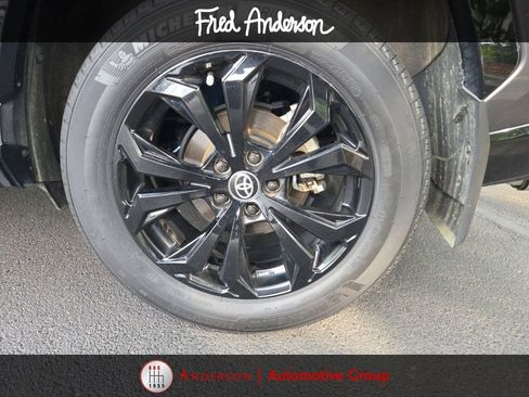 Used 2024 Toyota RAV4 XSE AWD/4WD image 6