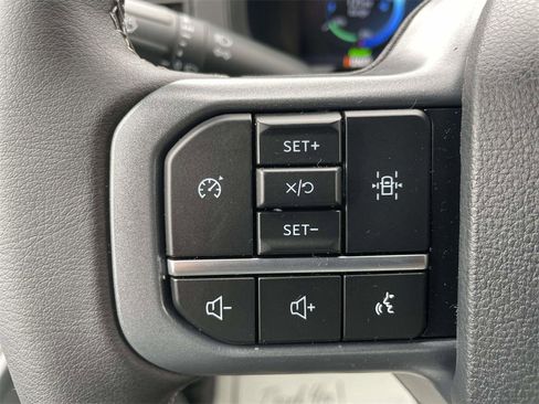 Certified 2025 Ford F150 Lightning XLT image 27