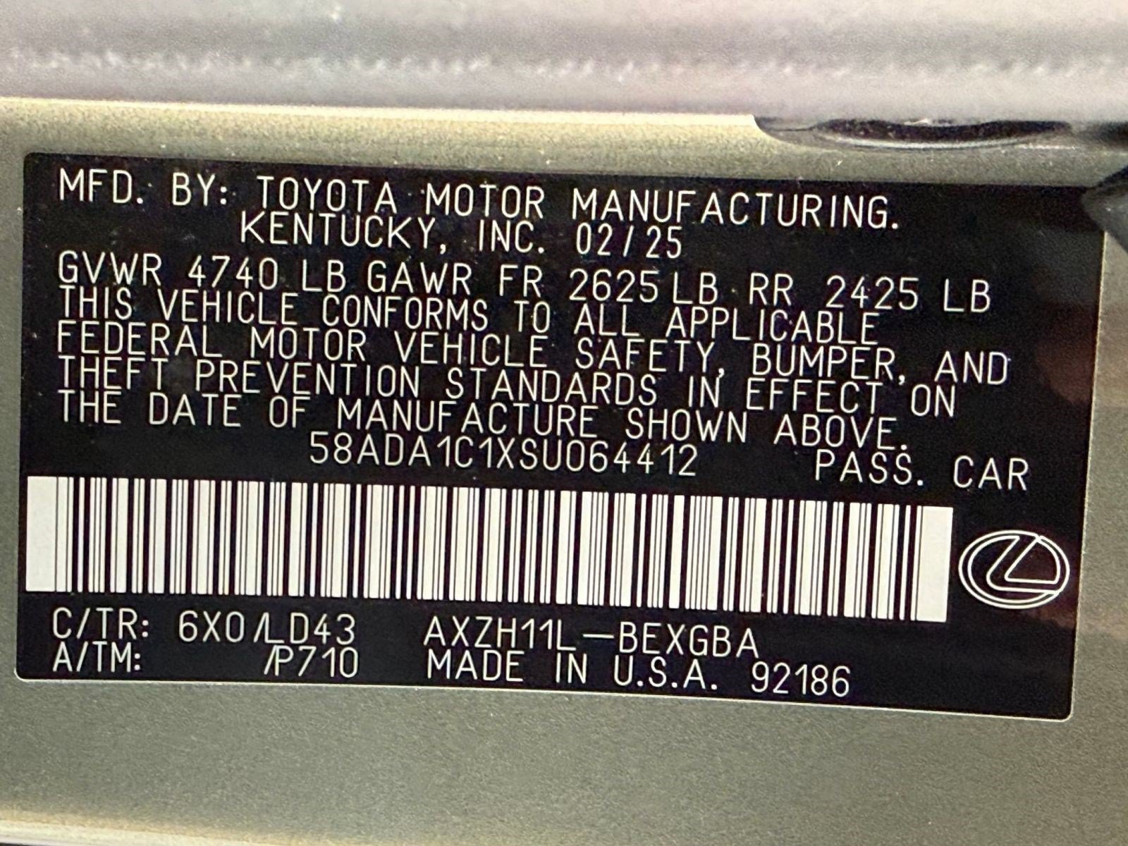 Used 2025 Lexus ES 300h w/ Premium Package FWD image 24