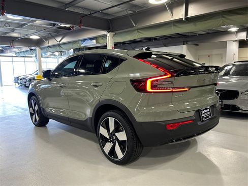 Certified 2023 Volvo C40 P8 Recharge Ultimate w/ Protection Package Premier image 4