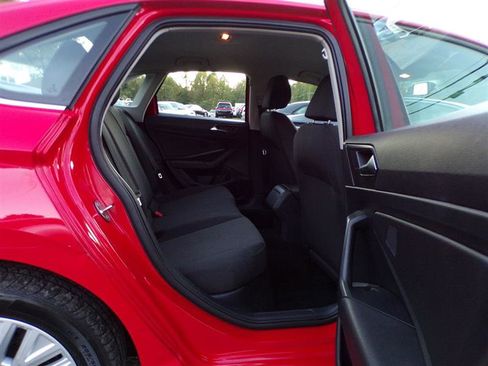 Used 2020 Volkswagen Jetta S w/ Driver Assistance Package image 21