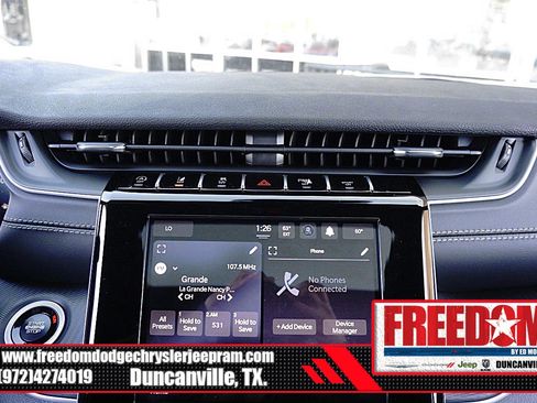 New 2025 Jeep Grand Cherokee L Laredo image 21