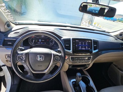 Used 2017 Honda Pilot EX-L image 11