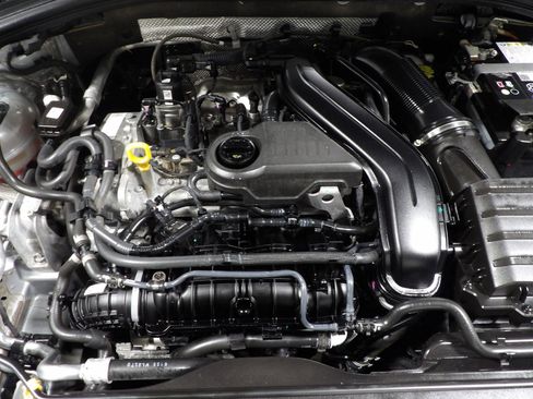 Used 2024 Volkswagen Jetta SE image 22