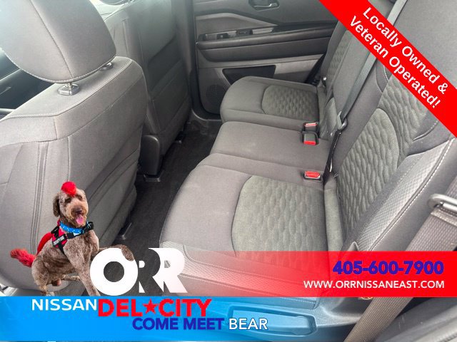 Used 2024 Nissan Pathfinder SV FWD image 10