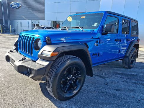 Used 2021 Jeep Wrangler Unlimited Sport image 5