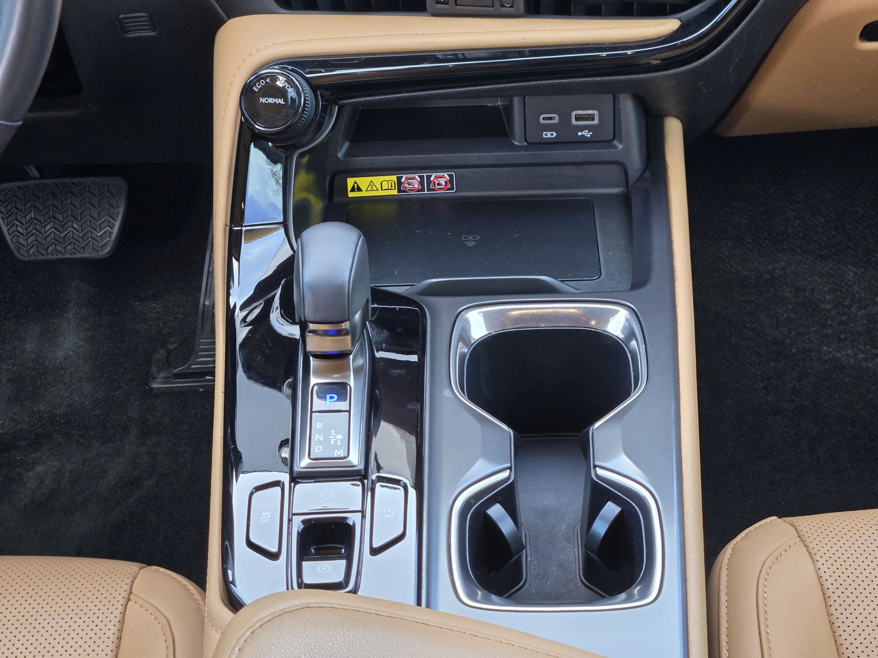 Used 2024 Lexus NX 250 FWD image 14