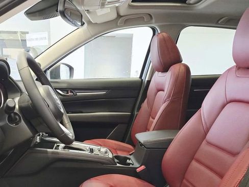 New 2025 MAZDA CX-5 Carbon Edition image 9