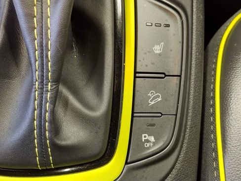 Used 2019 Hyundai Kona Ultimate image 33