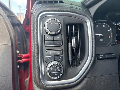 Used 2021 GMC Sierra 2500 Denali w/ Denali Ultimate Package image 26