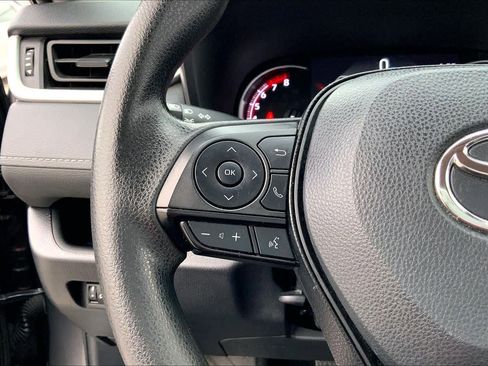 Used 2024 Toyota RAV4 XLE image 22