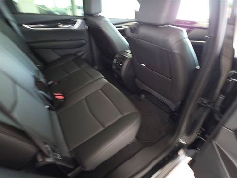 Used 2025 Cadillac XT5 Premium Luxury FWD image 19