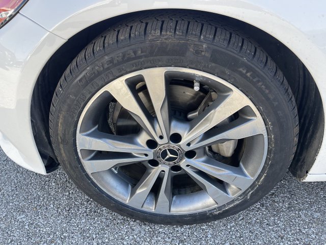 Used 2019 Mercedes-Benz C 300 Sedan image 10
