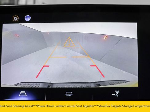 Used 2023 Chevrolet Colorado Trail Boss image 7