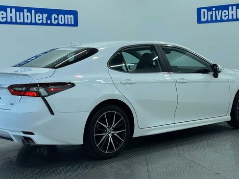 Used 2024 Toyota Camry SE FWD image 7