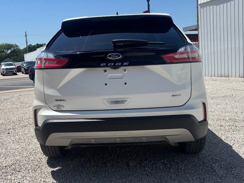 Certified 2023 Ford Edge SEL w/ Convenience Package image 4