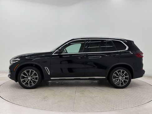 Used 2021 BMW X5 xDrive40i w/ Premium Package AWD/4WD image 2