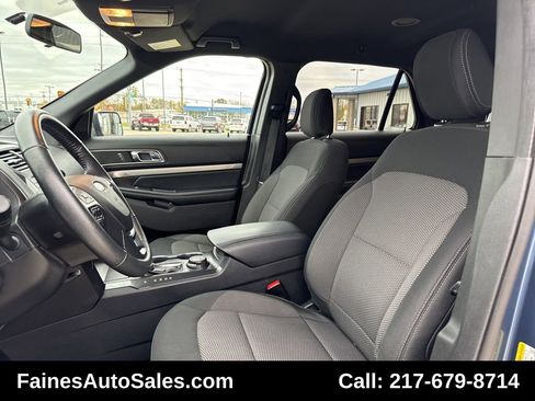 Used 2018 Ford Explorer XLT image 92