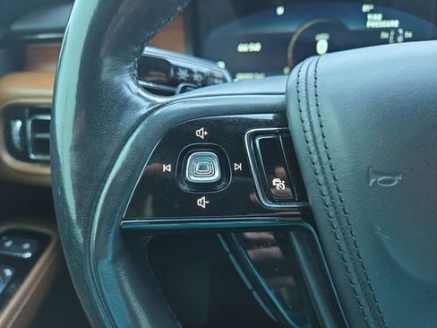 Used 2021 Lincoln Aviator Reserve w/ Equipment Group 208A image 22