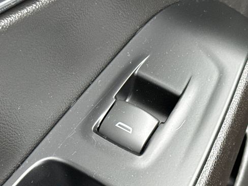Used 2023 Chevrolet Traverse RS w/ LPO, Floor Liner Package AWD/4WD image 32