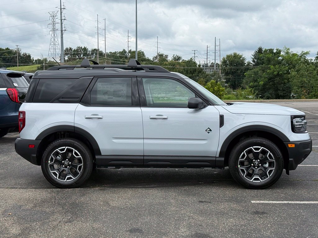 New 2026 Ford Bronco Sport Outer Banks AWD/4WD image 4