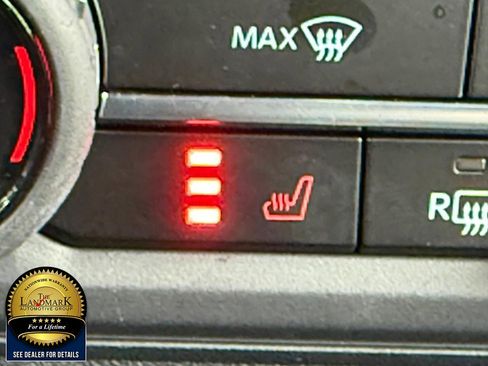 Used 2024 Ford Bronco Wildtrak image 14