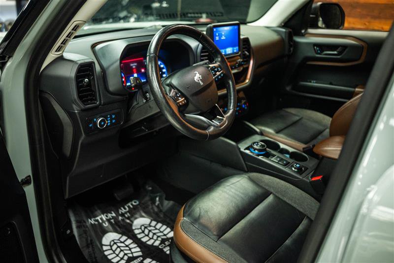 Used 2022 Ford Bronco Sport Outer Banks AWD/4WD image 8