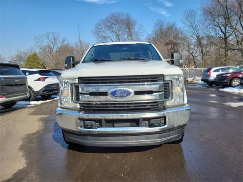 Used 2019 Ford F350 XLT image 24