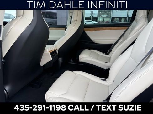 Used 2018 Tesla Model X 75D image 13