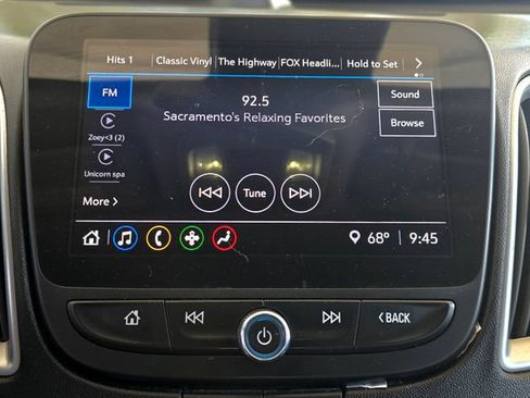 Used 2022 Chevrolet Malibu LT FWD image 11