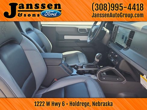 Used 2024 Ford Bronco Big Bend AWD/4WD image 6