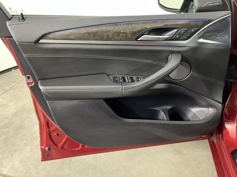 Used 2019 BMW X4 xDrive30i w/ M Sport Package AWD/4WD image 21