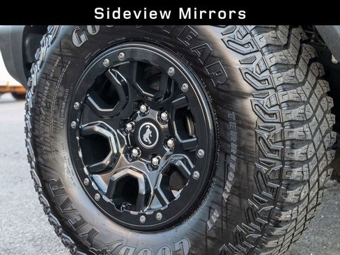 Used 2023 Ford Bronco Wildtrak image 9