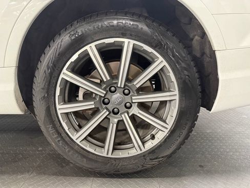 Used 2019 Audi Q7 2.0T Premium Plus w/ Premium Plus Package AWD/4WD image 9