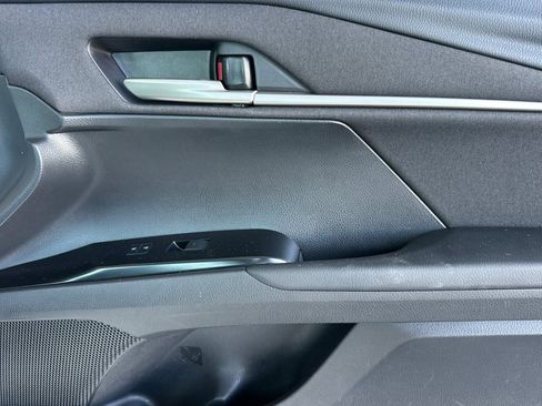 Certified 2025 Toyota Camry LE image 21